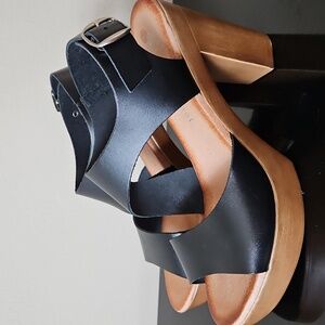 Eric Michael Ginger Sandal